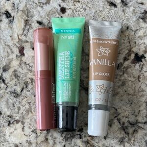 NWT! Bath & Body Works Lip Gloss Trio - Lip Tint, Mint, and Vanilla